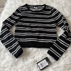 NWT Art Class Black And White Striped Ribbed Crop Top Size 10/12 Youth